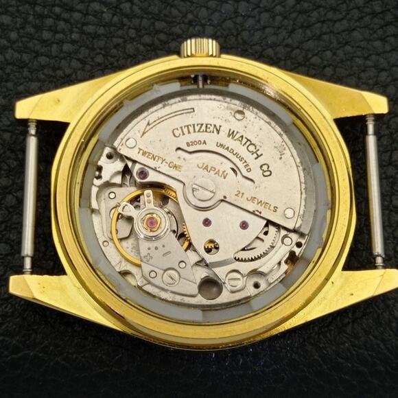 Vintage 1972 Citizen Automatic Mens Gold Watch W/daydate & Silver accents - Picture 10 of 10